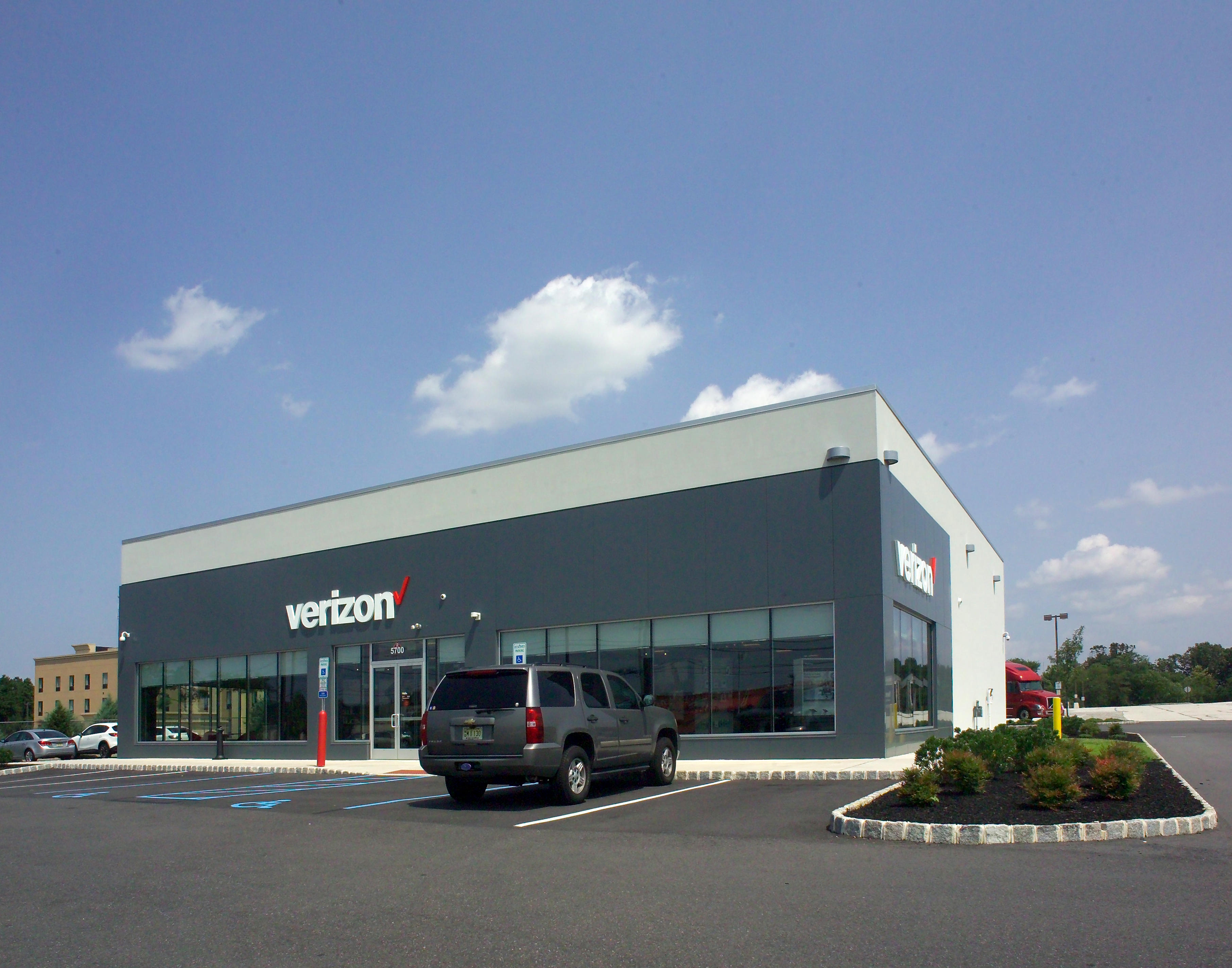 Verizon Store