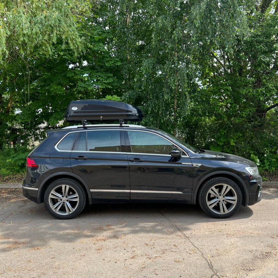 Miniatiūra: Stogo bagažinė AMOS BOX TRAVEL PACK 400, juoda blizgi