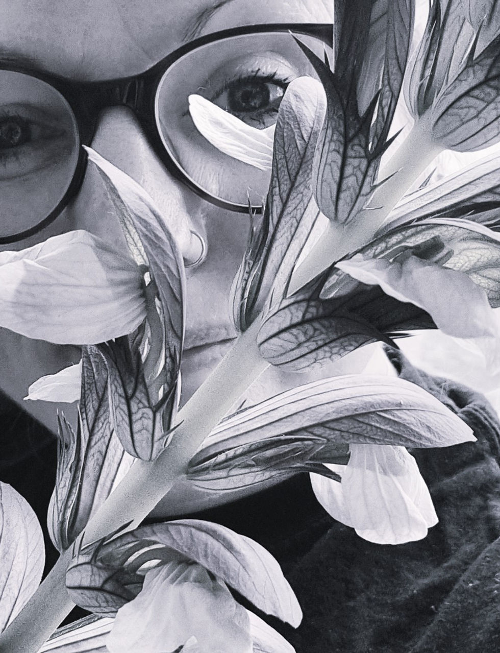 Janet Howkins with Acantus.jpg