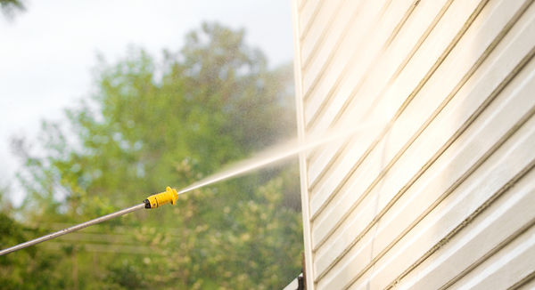 pressure washing.jpg