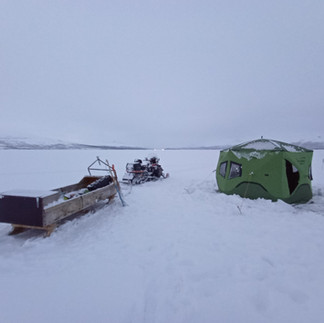 Ice fishing tent made water sampling nice during the cold days. Photo: Kimmo Kahilainen