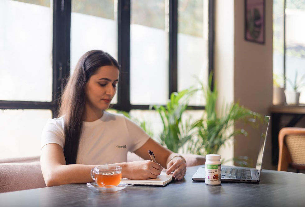 Durante décadas, muchas mujeres que deseaban emprender con bajos riesgos y baja inversión han encontrado en la venta directa una oportunidad, que les ofrece entrenamiento en diversas áreas