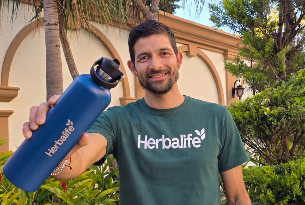 Marcelo Arévalo se prepara para compartir cancha con tenistas guatemaltecos