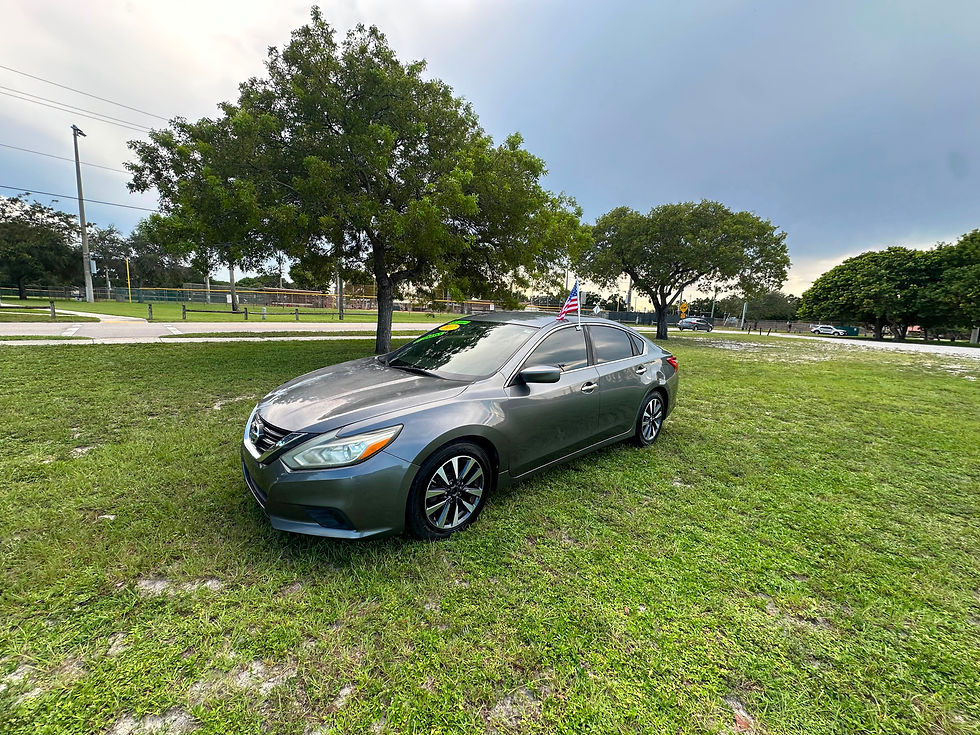Thumbnail: 2017 Nissan Altima 