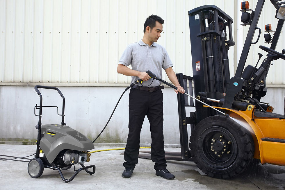 Thumbnail: High-pressure washer HD 6/15-4 Classic