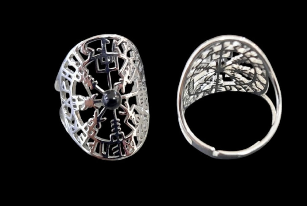 Anillo Vegvísir plateado