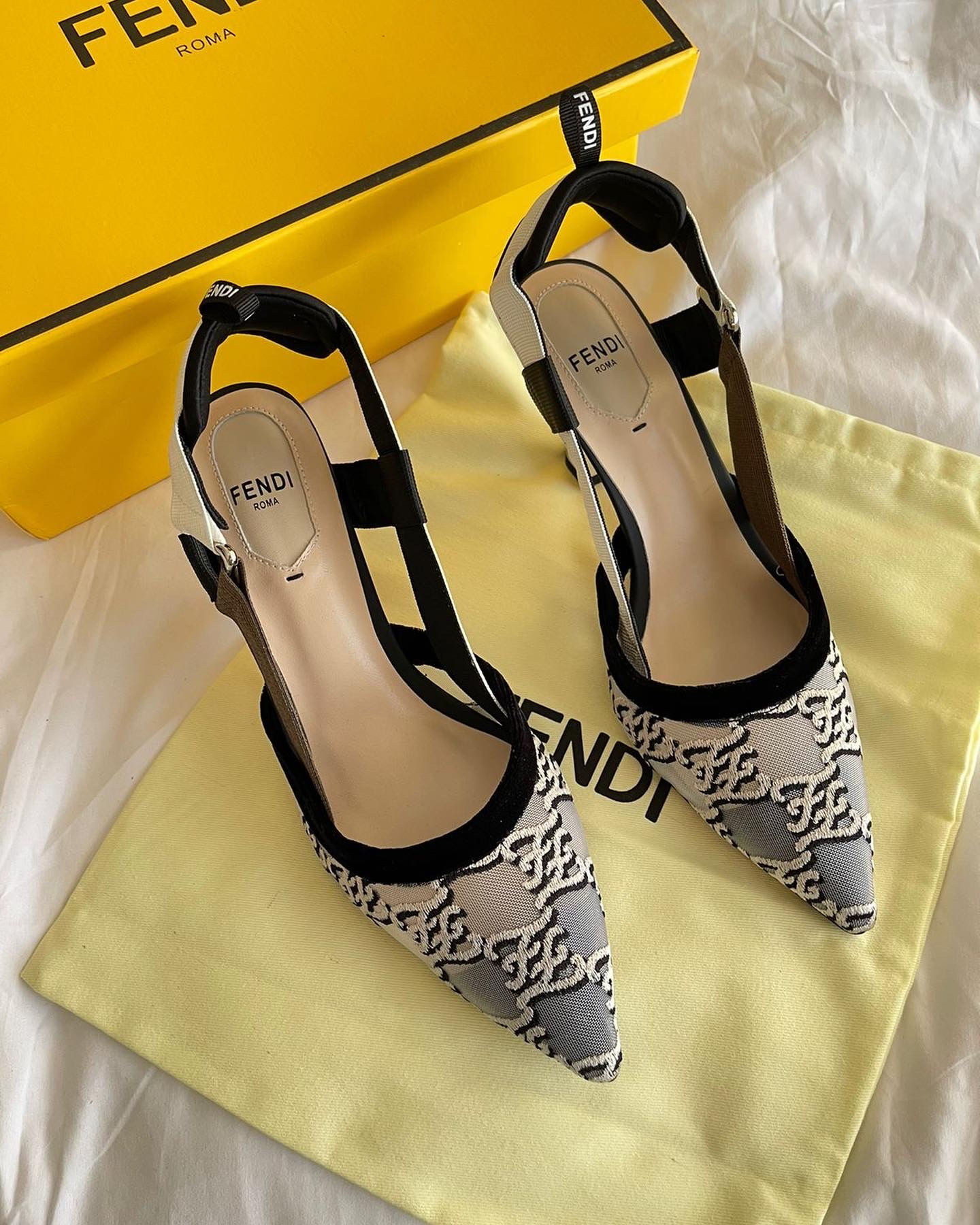 Fendi embroidery medium-heeled FF slingbacks