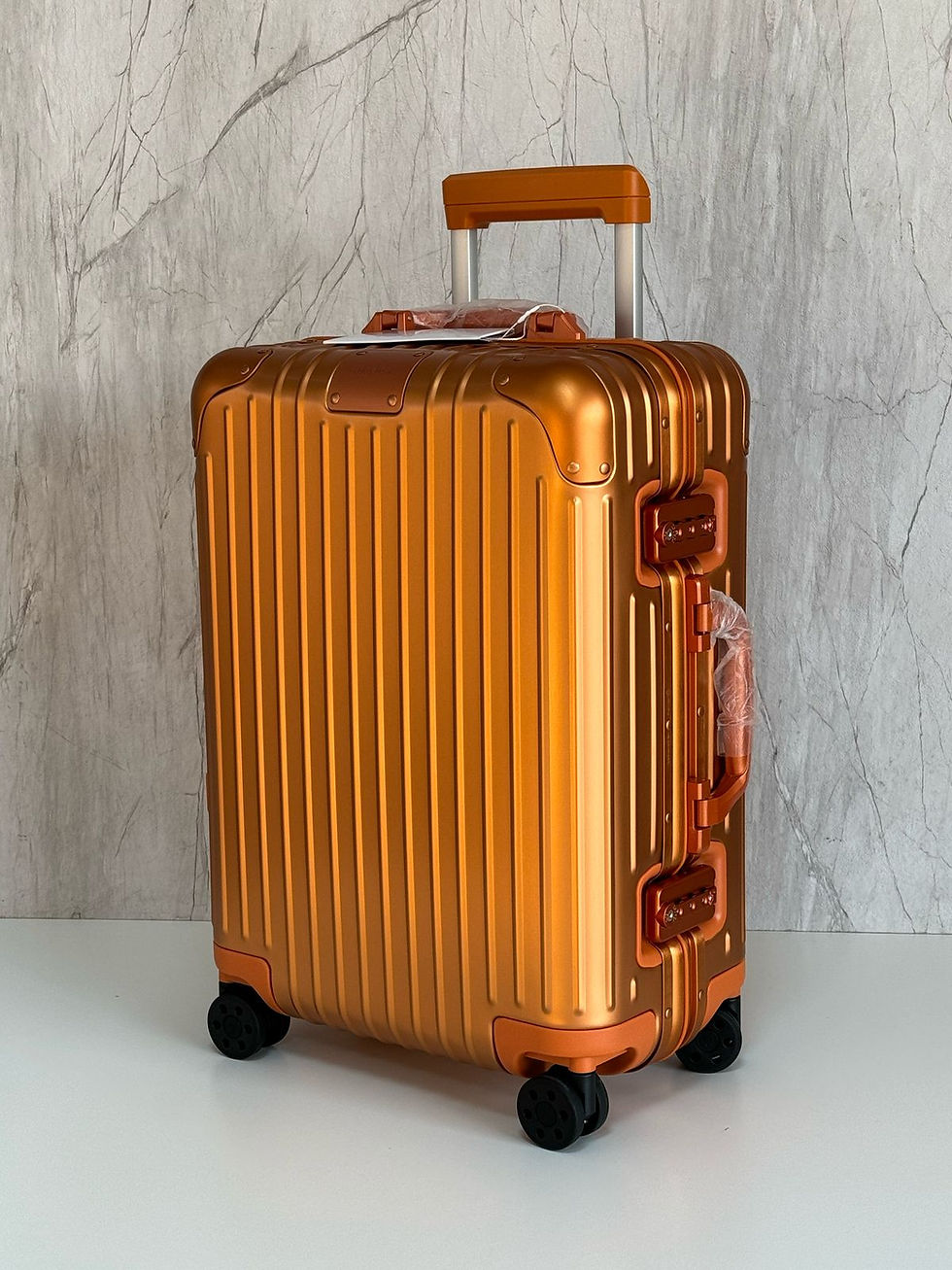 Thumbnail: DIOR x RIMOWA Oblique Cabin Suitcase