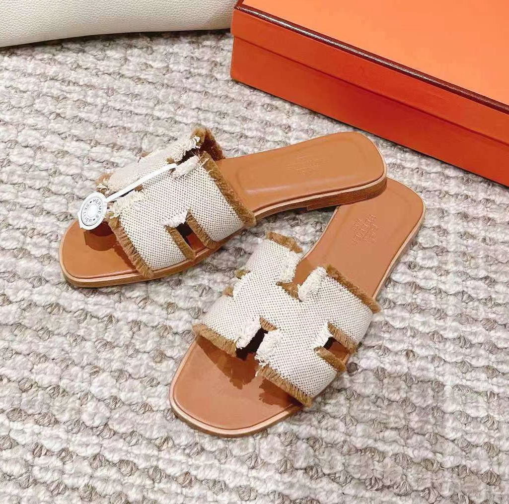 H€RM€S Oran cloth mules