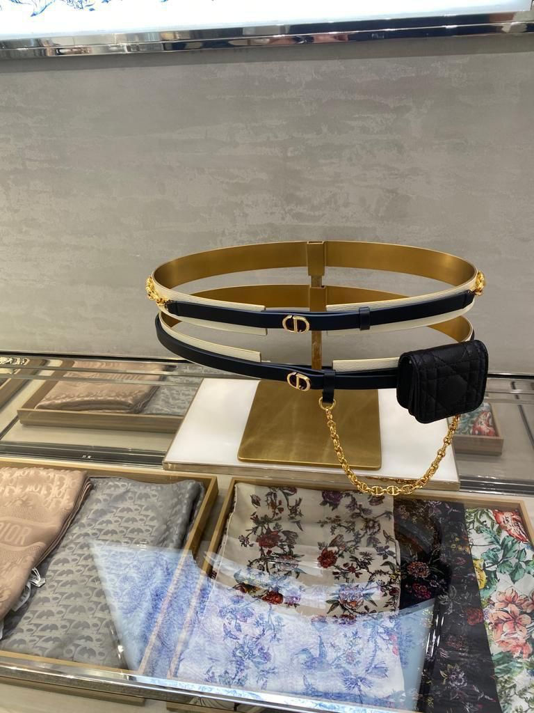 الصورة المصغرة: D!OR Caro Belt with Removable Pouch