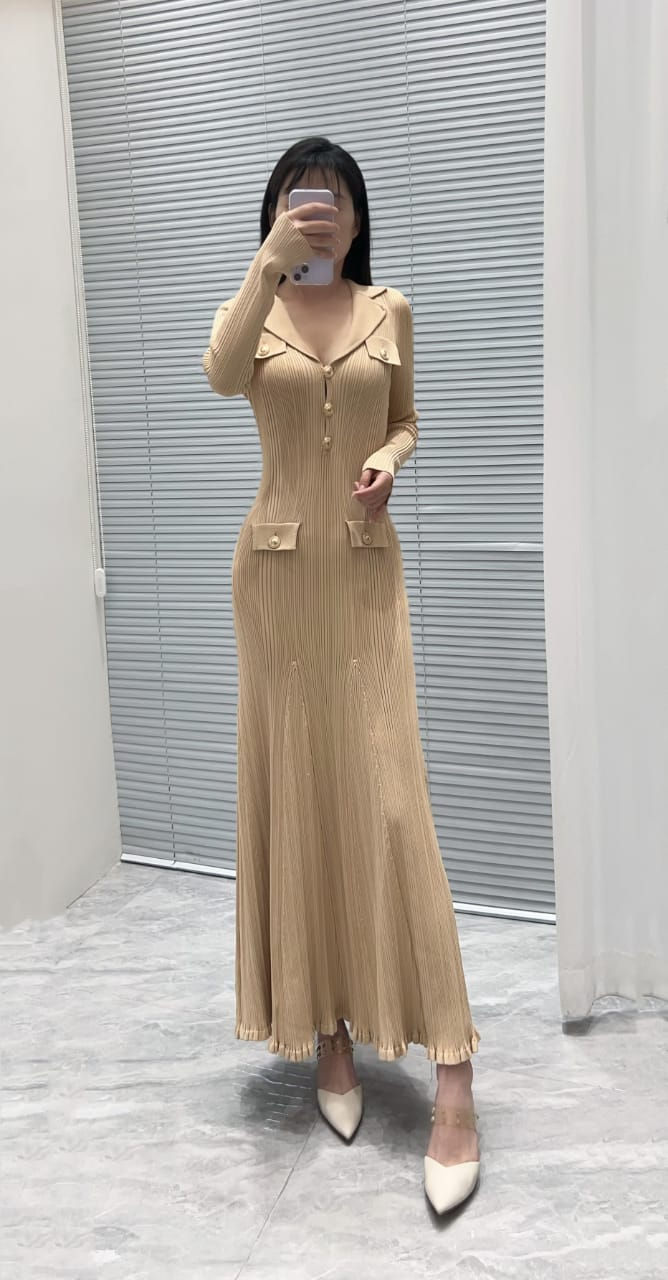 Thumbnail: SANDRO Women's Knitted Waist Slimming Cutout Dress