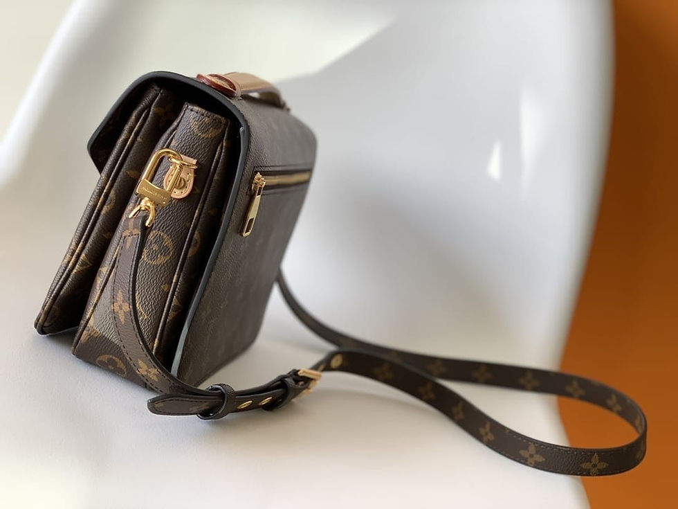 Thumbnail: LOU!S VU!TTON POCHETTE METIS MONOGRAM Canvas Bag