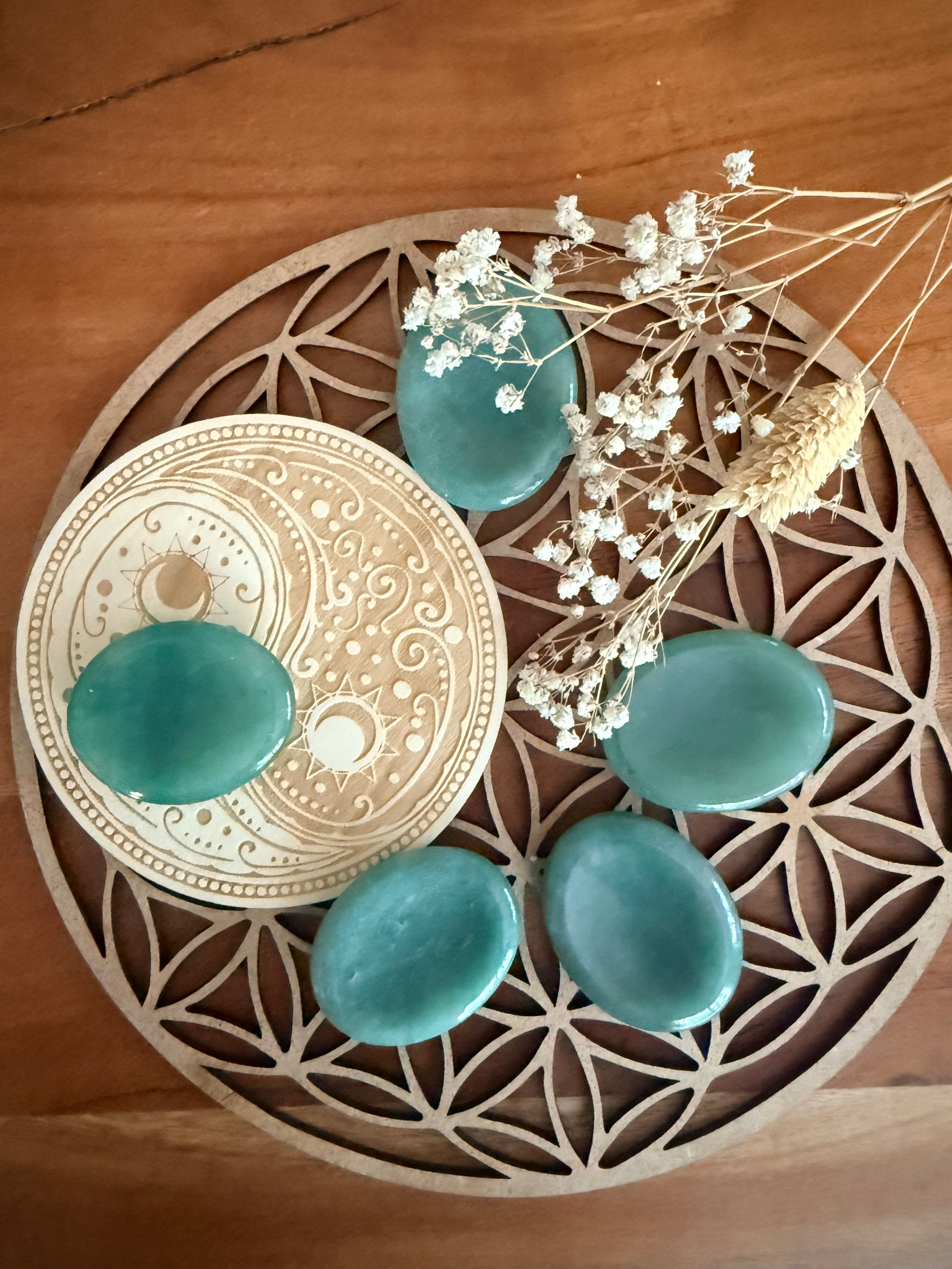 Galet anti-stress Aventurine Verte — Sérénité et Confiance en soi