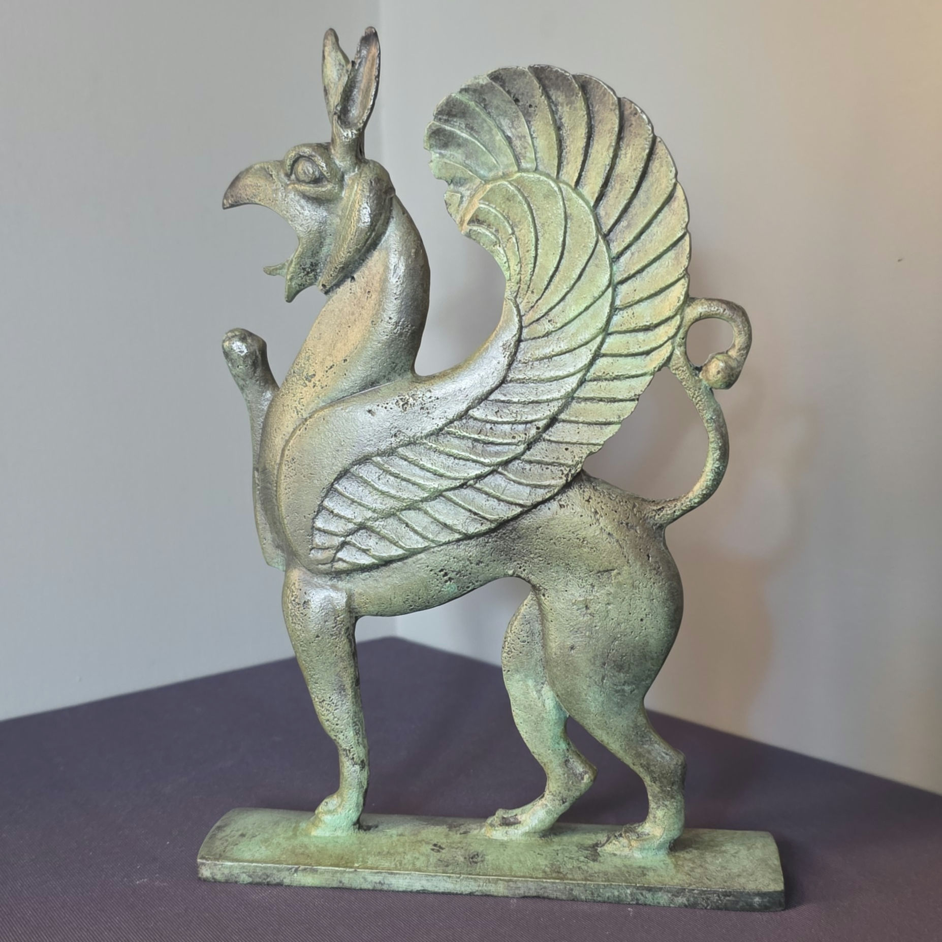 bronze prancing griffin (large)