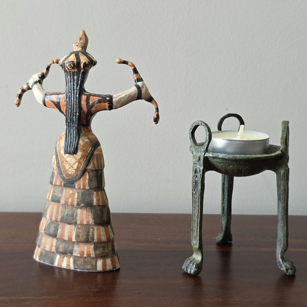 small Minoan snake goddess A