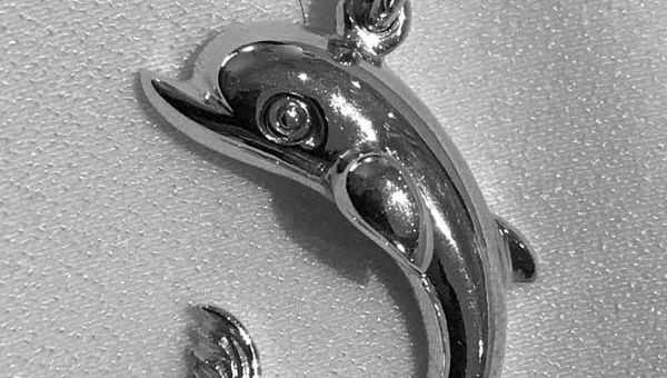 dolphin pendant (small)