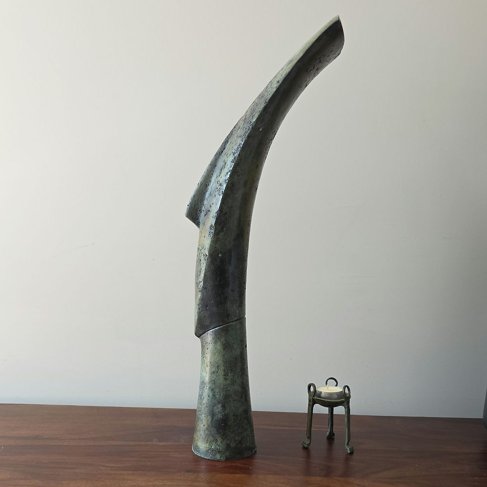 Thumbnail: slim freestanding bronze Cycladic head