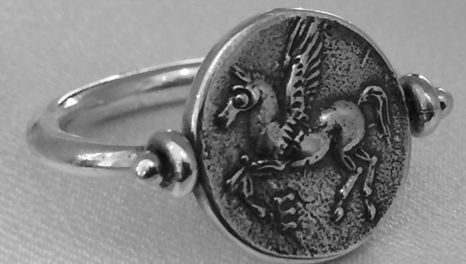 Aphrodite and Pegasus rotating coin ring - size V