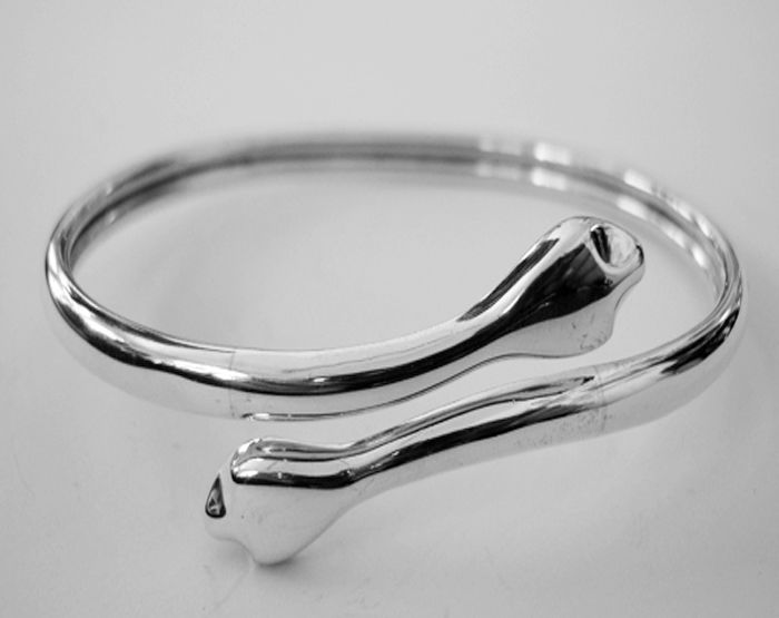 Thumbnail: elegant snake bracelet