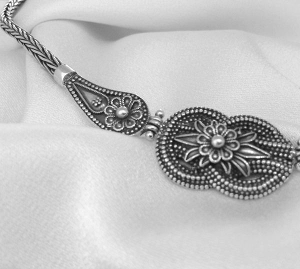 woven loveknot and lotusflower necklace