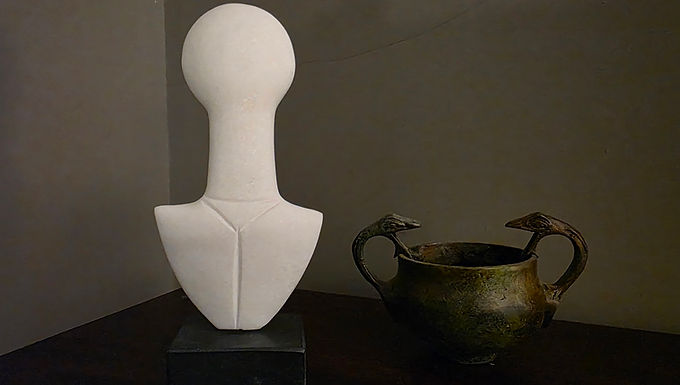 marble early Cycladic figure