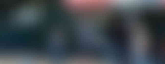 學員操作無人機練習