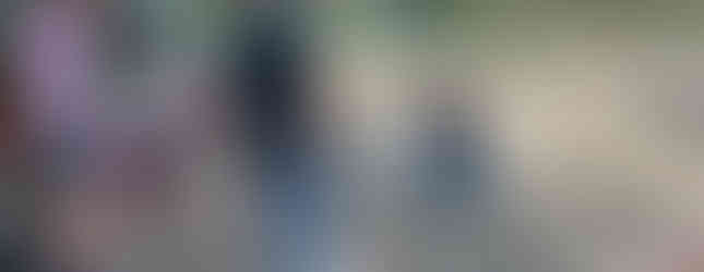 學員操作無人機練習