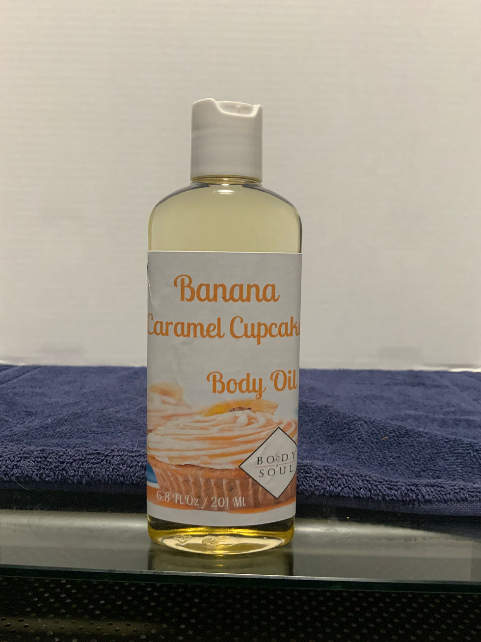 Banana Caramel Cupcake