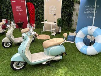 OVA, la nueva motonet eléctrica inteligente para la mujer moderna
