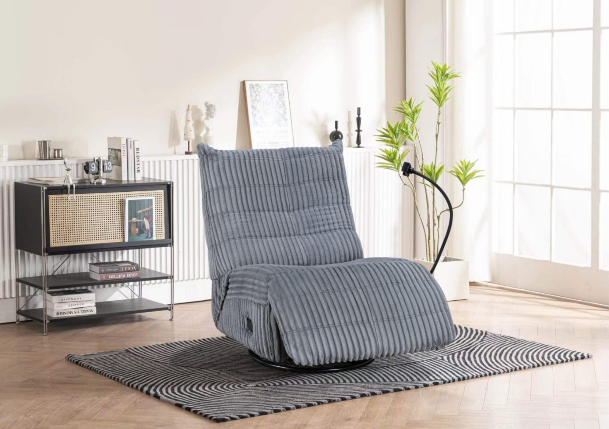 Viva Swivel Chair