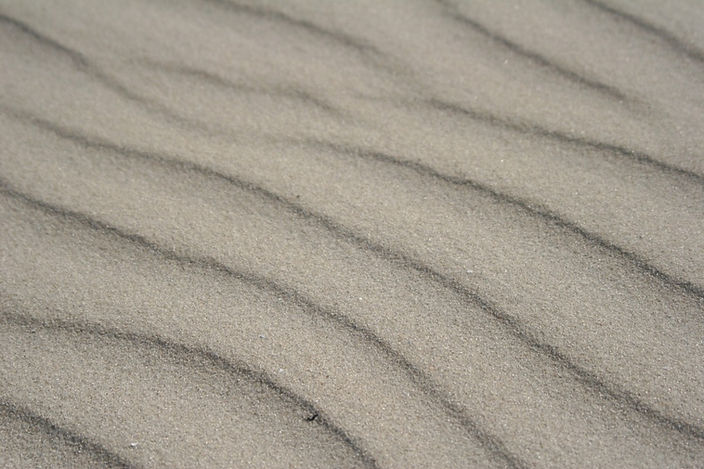 beach_sand_wind_structure_in_the_sand_desert_sandstorm_north_sea-1020320.jpg!d.jpeg