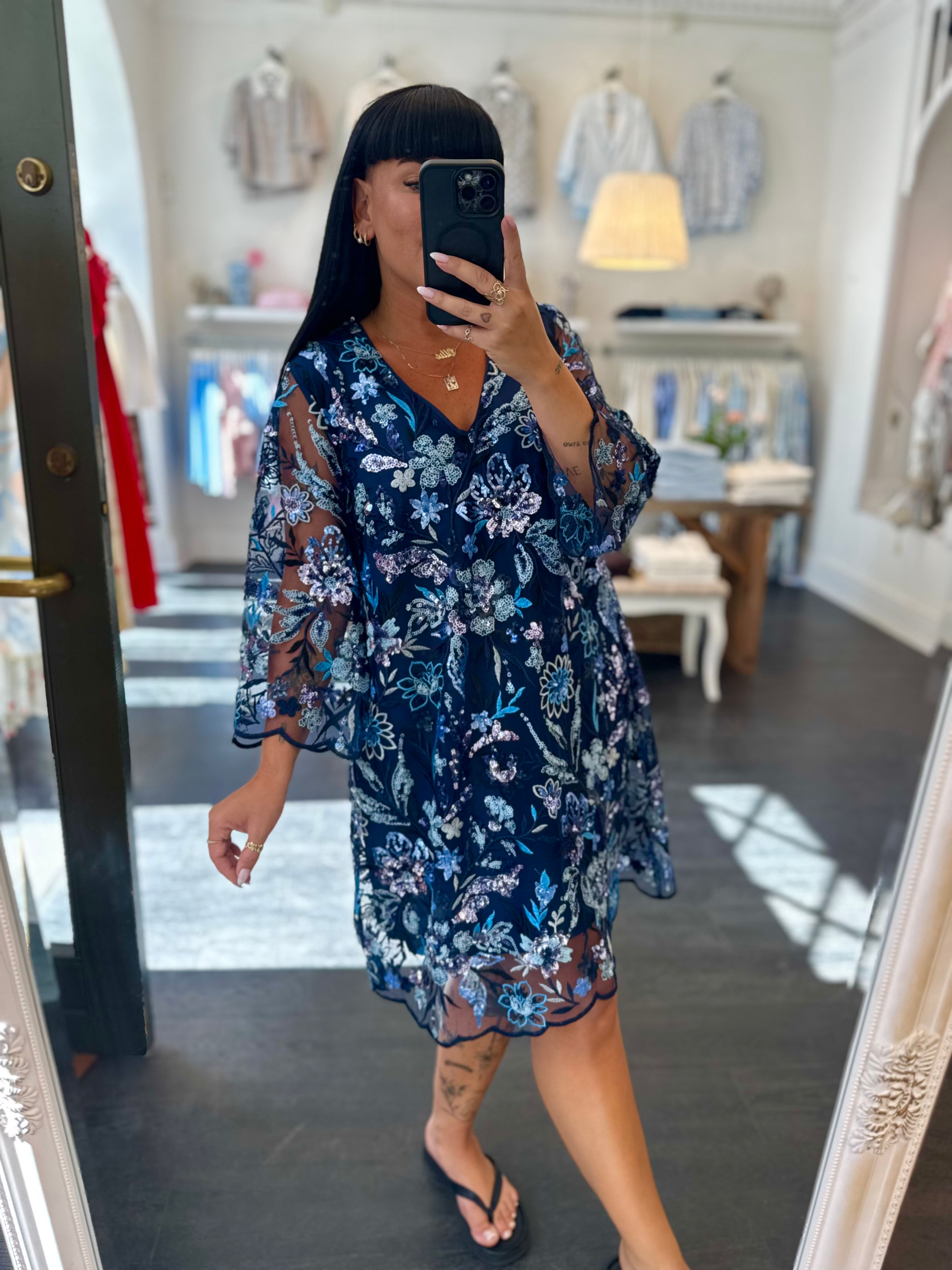 FLIKY 3/4 DRESS