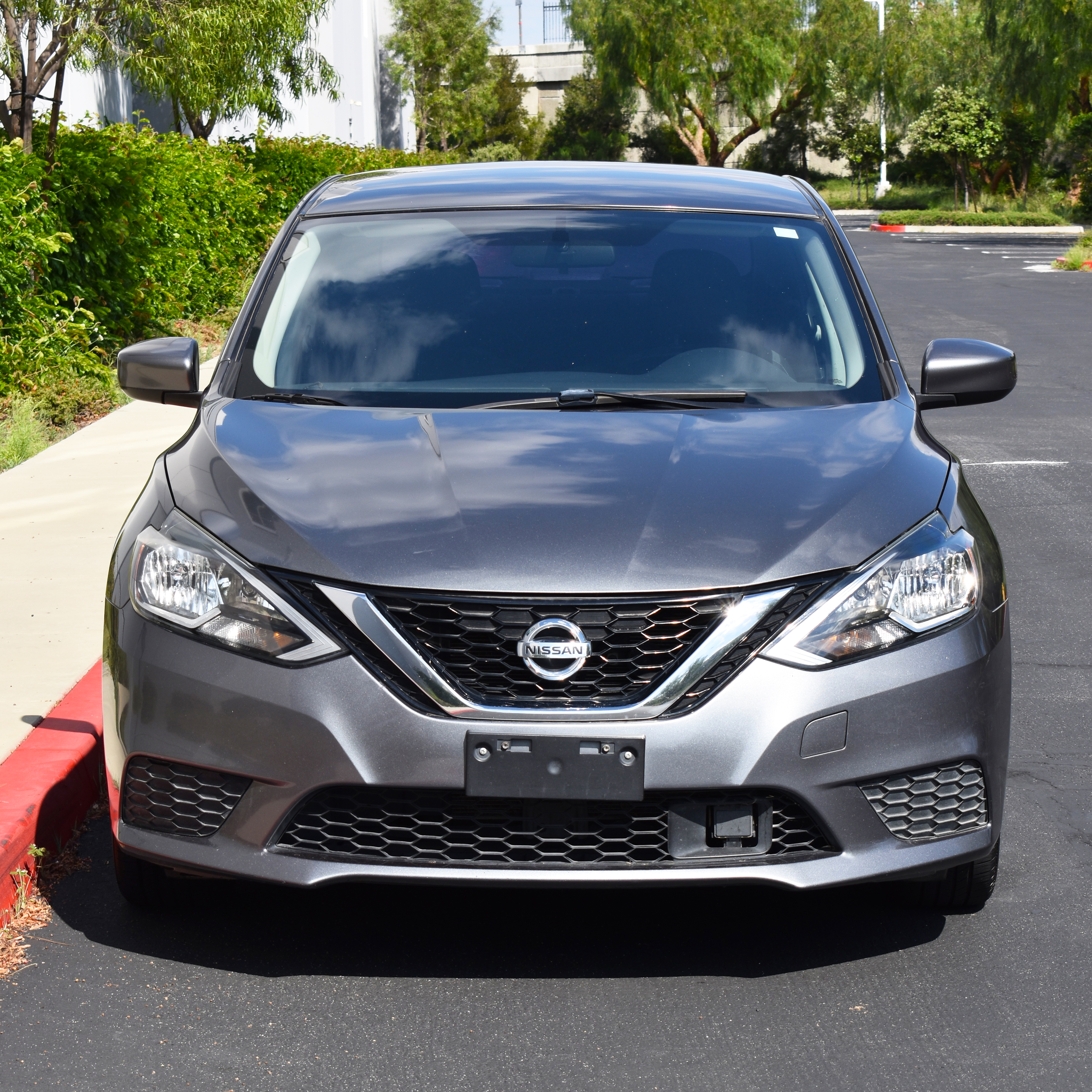 2018 Nissan Sentra SV - Photo 2