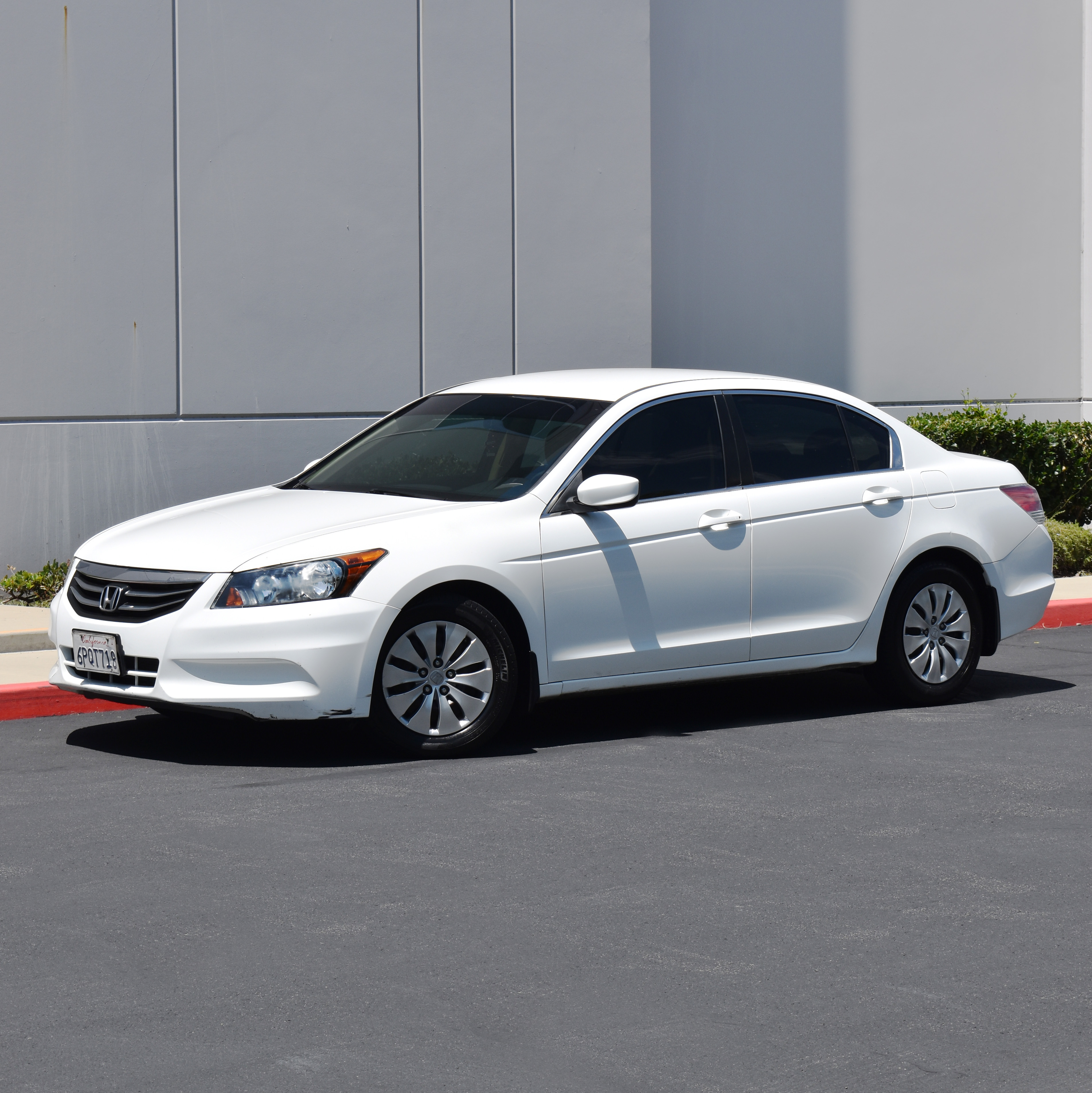 2011 Honda Accord LX Auto's photo