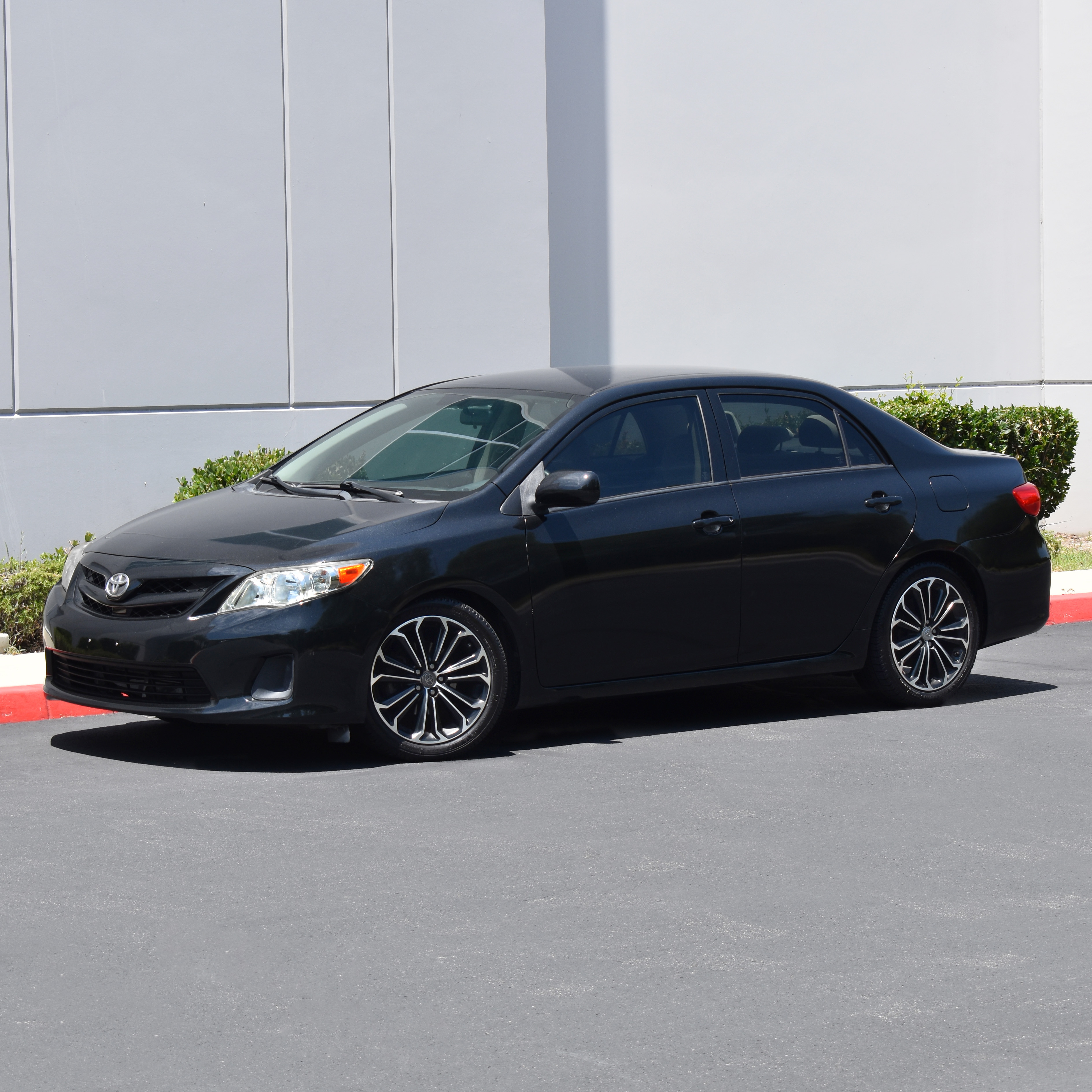 2011 Toyota Corolla LE AT's photo