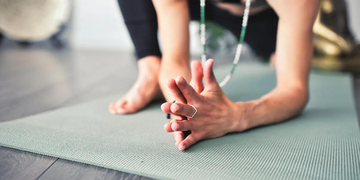 Above-Beyond-Wellness-Classes-Stretch-Self-Care.webp