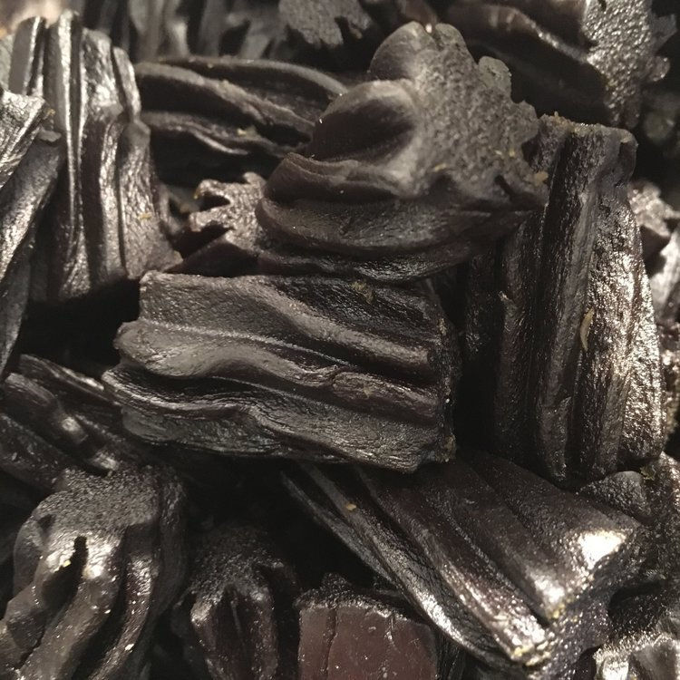 Thumbnail: Australian Licorice Twists