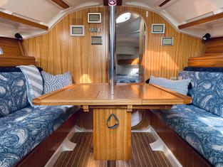 Cabin - Features a pullout sleeping unit on the port side, allowing for extra sleeping space.