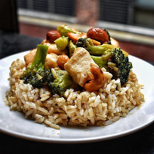 Cashew Chicken & Broccoli