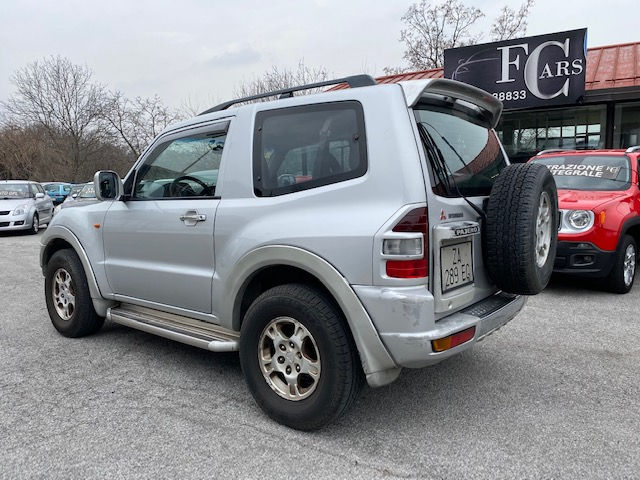 Miniatura: MITSUBISHI PAJERO 2.5 TDI 115 CV GLS-1 3 PORTE - ANNO 2001 - ARGENTO METALLIZZAT