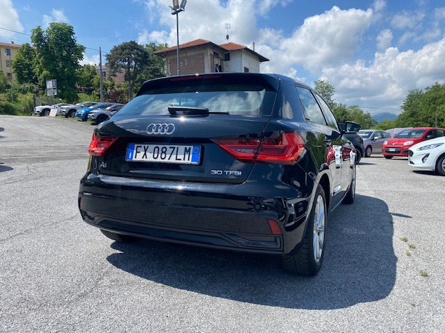 Miniatura: AUDI A1 SPORTBACK 30 1.0 TFSI ADMIRED