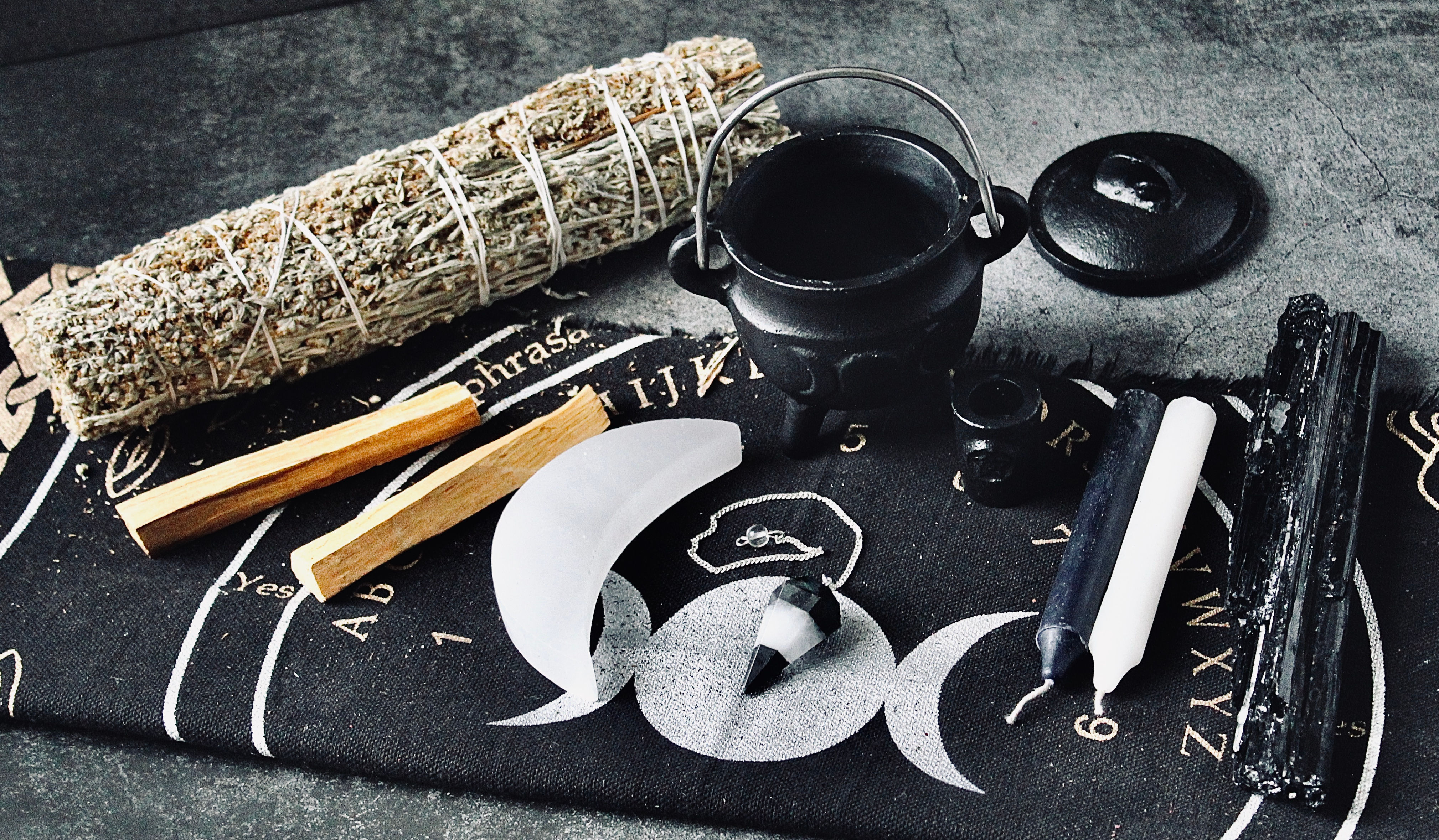 10pc Beginner Witch Kit