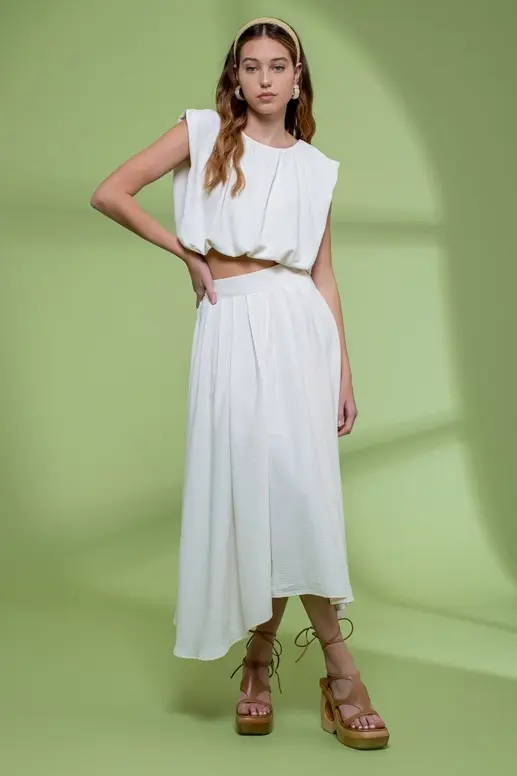 Cream sleeveless balloon crop top 