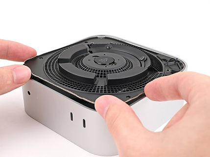 installation d’une carte SSD dans un Apple Mini Mac.png
