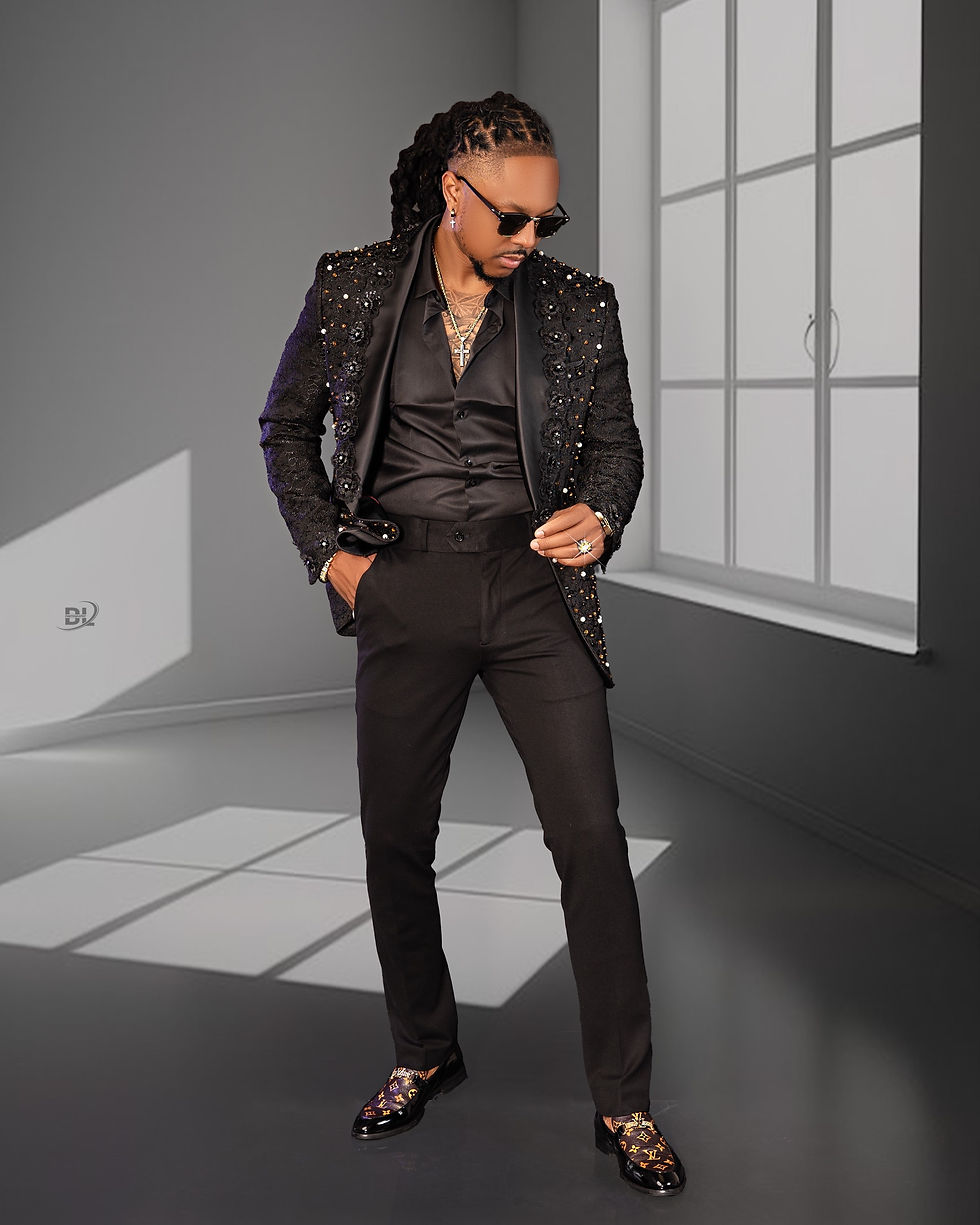 Thumbnail: Men's Rhinestone Beads Flowers Shawl Collar Blazer