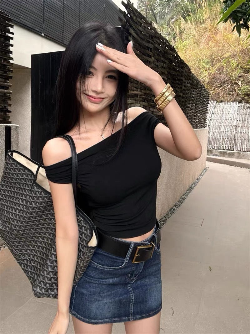 縮圖：🇹🇭2 ways上衣 (有pad)