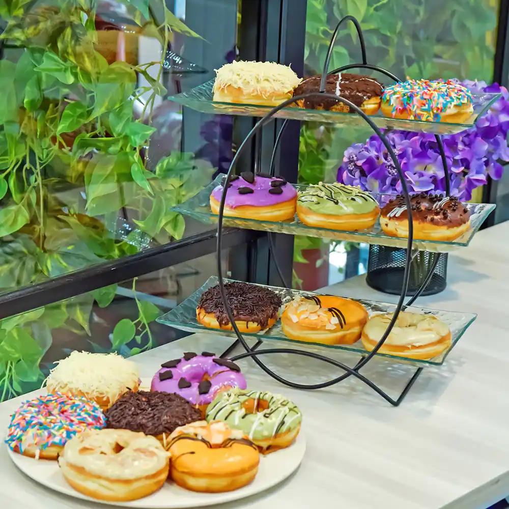 diy party decorations - dessert table