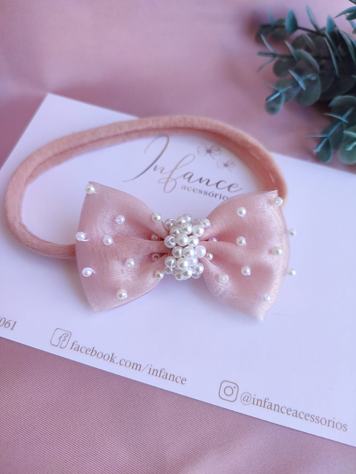 Lacinho bordado organza