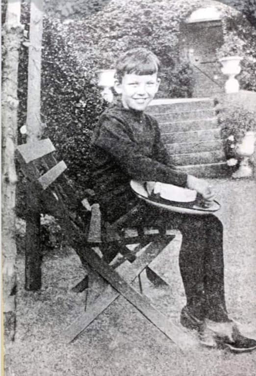 Noel Coward in 1907 at Aunt Laura's, Charlestown.