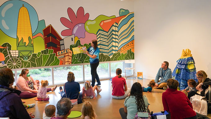 Storytime + Art